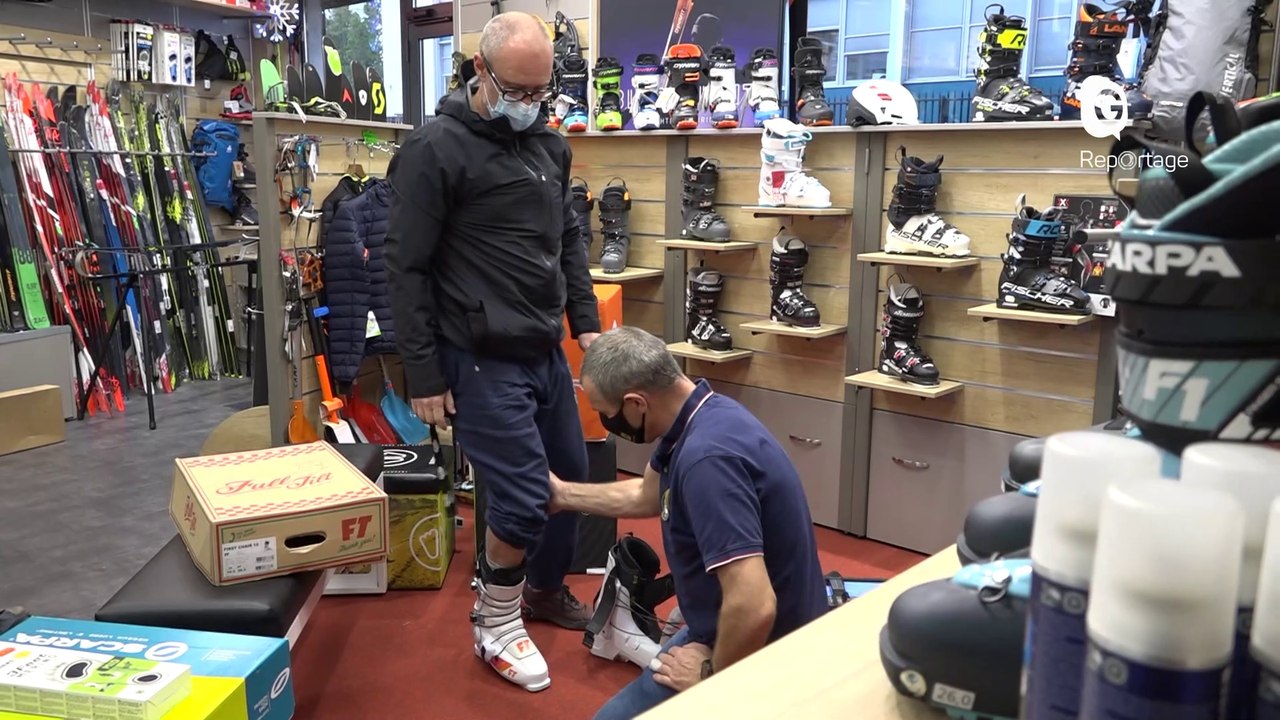 Reportage - Sans remontées mécaniques, le ski de randonnée accélère