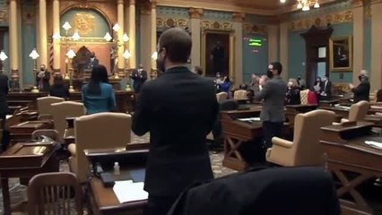 Donald Trump se queda solo