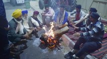 Facing difficulties in cold but will continue fight: Farmers