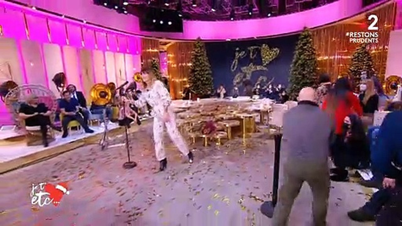 "Je t'aime etc" : Daphné Bürki a fait ses adieux sur France 2