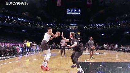 Яннис Адетокунбо подписал крупнейший контракт в истории НБА