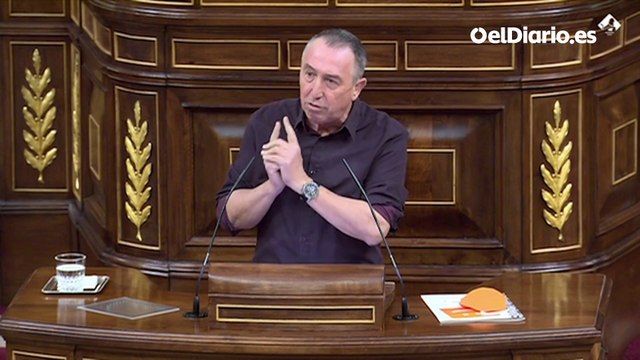 Baldoví (Compromís), a Casado: Necesitaría dos camarotes de los Hermanos Marx para poder gobernar el país