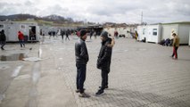 Migrants, refugees face harsh winter near Bosnia-Croatia border