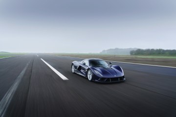 Hennessey Venom F5 : la fusée roulante à 2,1M$ en vidéo