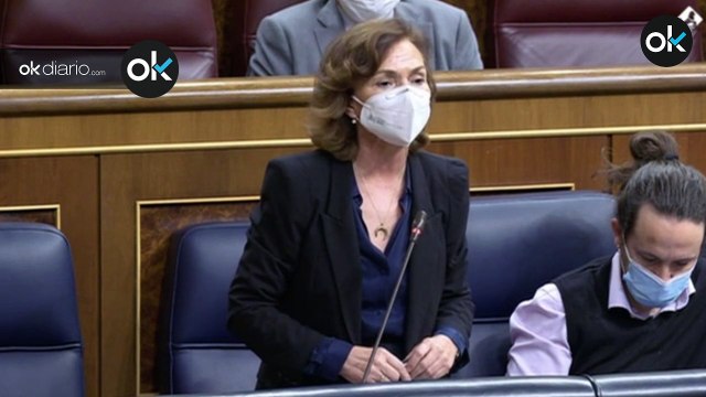 Carmen Calvo llama xenófoba a la Junta de Andalucía por rechazar los traslados ocultos de inmigrantes