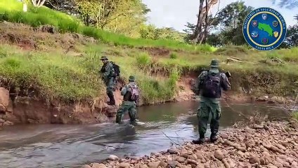 ext-detienen-a-45-personas-que-querian-ingresar-al-pais-de-manera-ilegal-161220