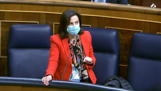 Robles defiende la constitucionalidad de los militares y rechaza prejuicios