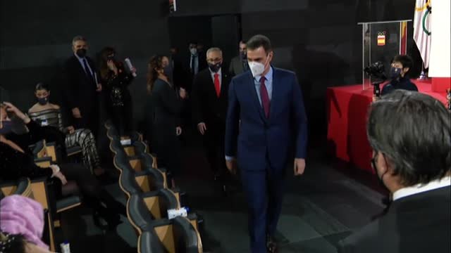 Pedro Sánchez acude a la Gala del COE que ha homenajeado a todas las mujeres medallistas