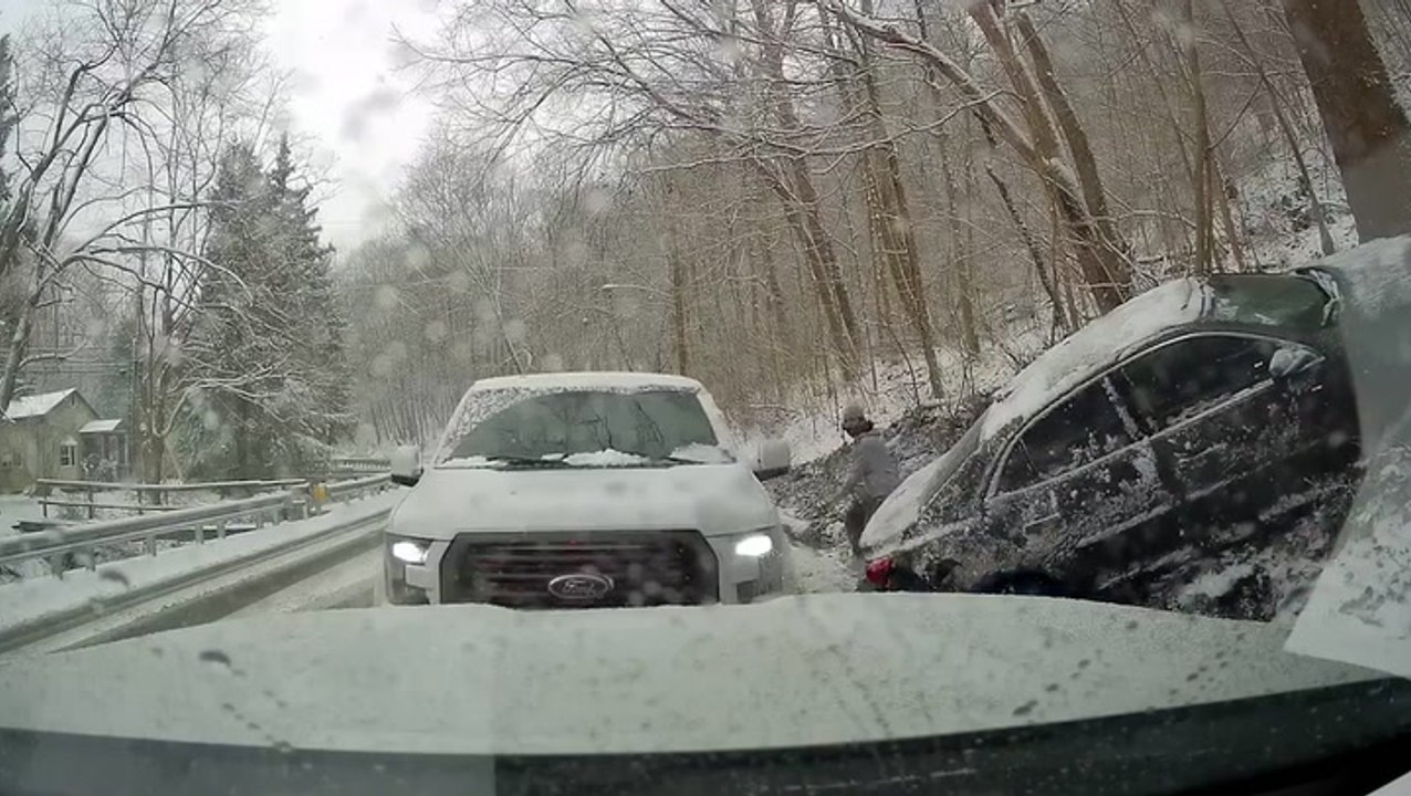 Slippery roads lead to scary crash in Pennsylvania
