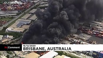 NO COMMENT | Masivo incendio en una zona industrial de Australia
