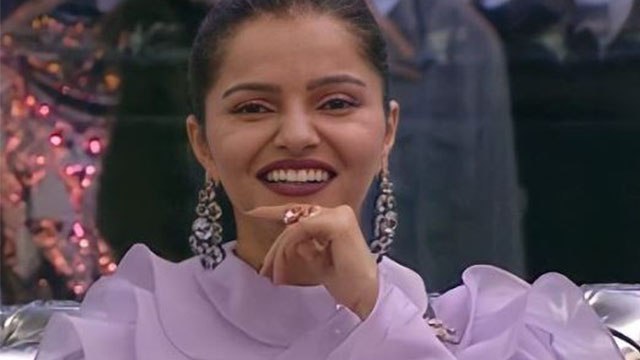Bigg Boss 14: घरवाले ने Rubina Dilaik के संचालन को किया Target, Bigg Boss ने किया नज़रअंदाज़|FilmiBeat