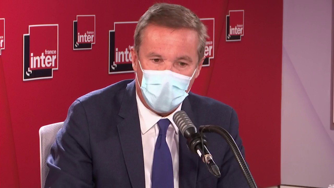 "En tant que responsable politique, je ne lancerais pas la vaccination de 14 millions de personnes avant l’été sans avoir plus de recul"  (Nicolas Dupont-Aignan)
