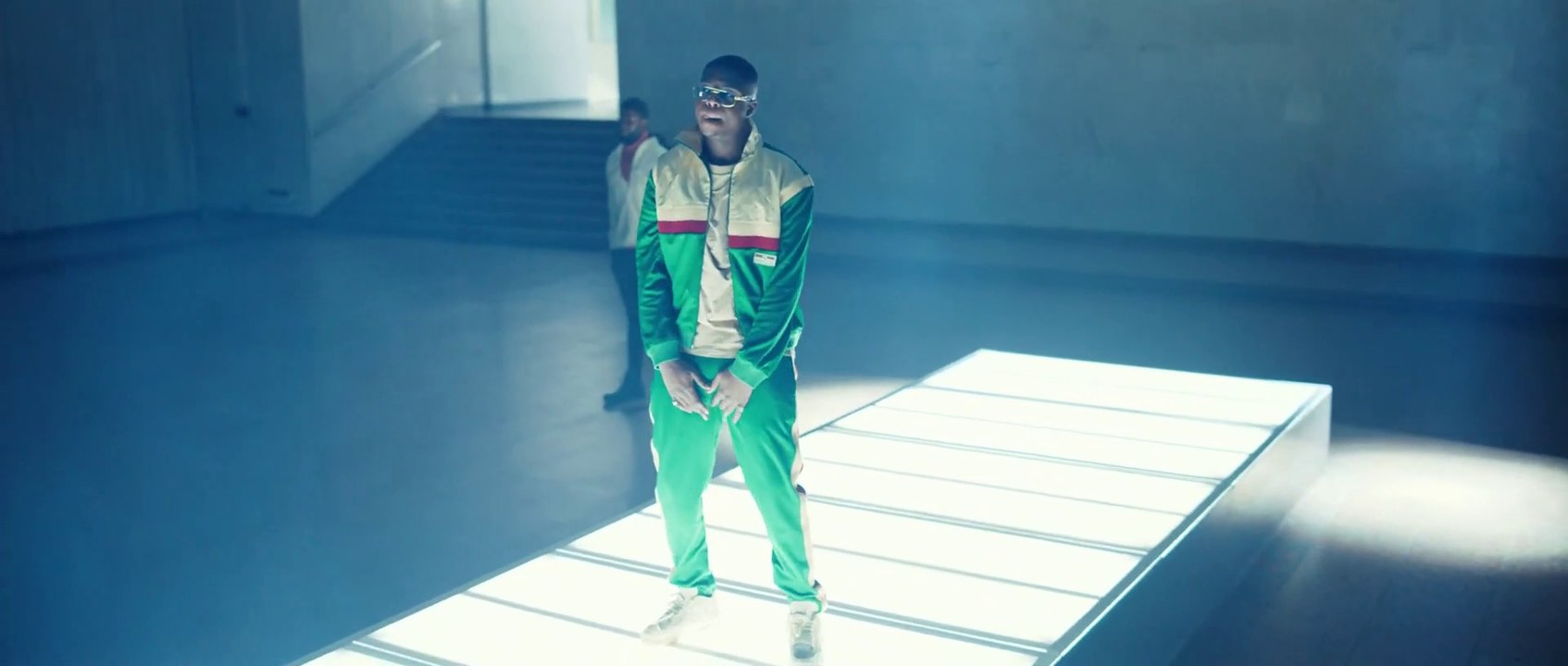 Ninho - Tout en Gucci (Clip officiel)