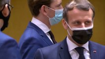 Macron da positivo por coronavirus y se mantendrá en aislamiento