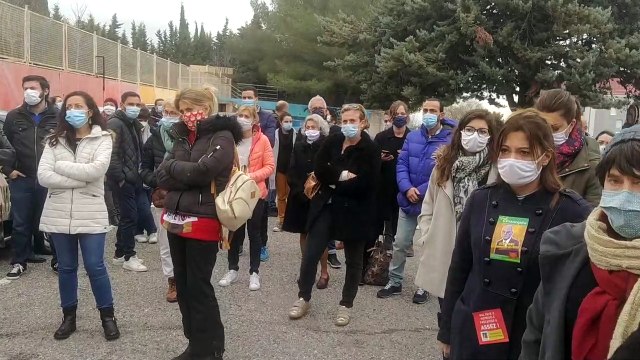 Martigues. Un rassemblement en soutien à la directrice agressée