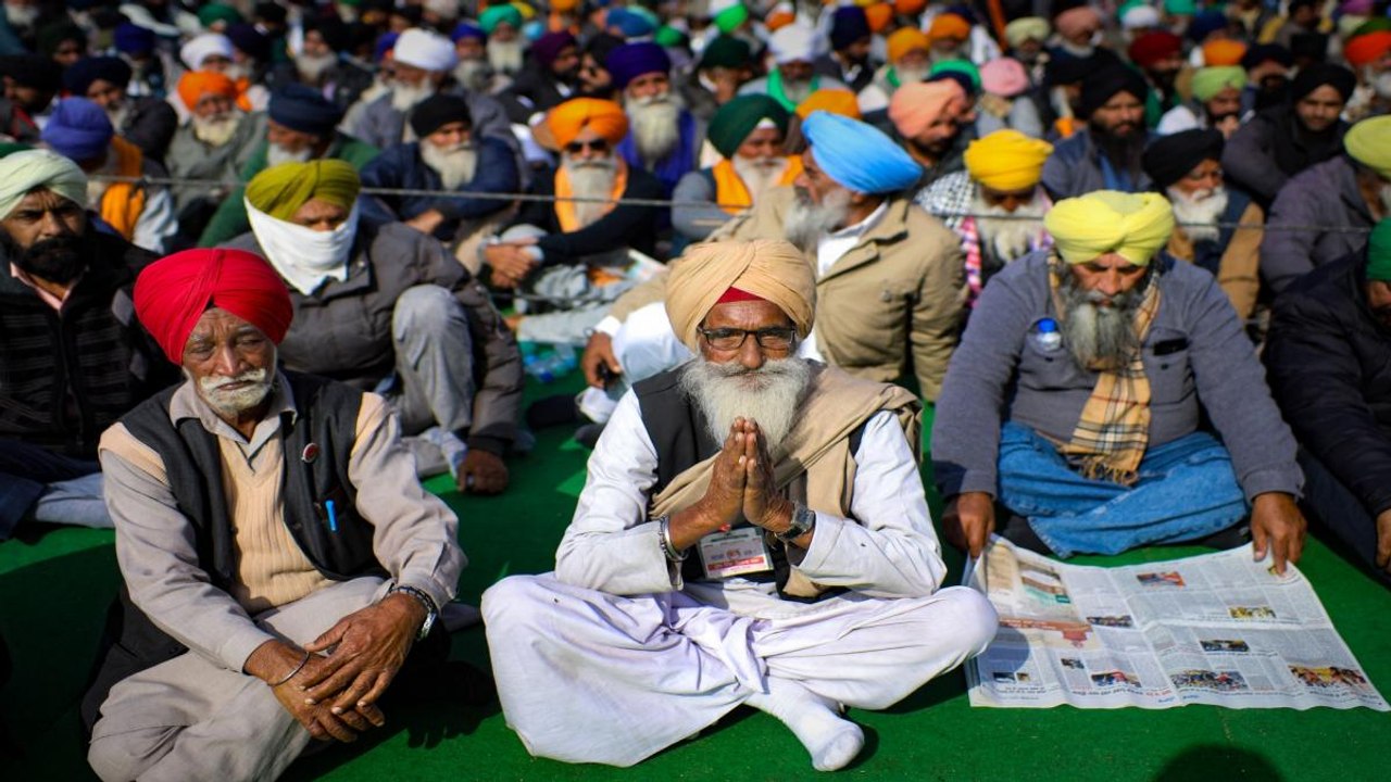 Modi going to Kutch, why not coming here? asks farmer leader
