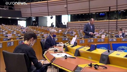 Le Hongrois Tamás Deutsch sanctionné par son groupe au Parlement européen
