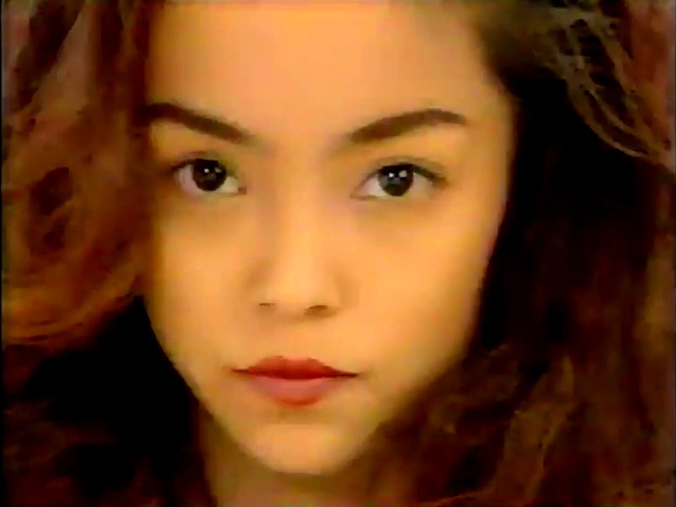 Namie Amuro TVCM (1994/12) Minami Sports　安室奈美恵CM/1994年12月ミナミスポーツ