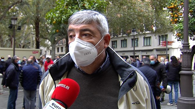 Taxistas sevillanos lamentan la ínfima recaudación diaria