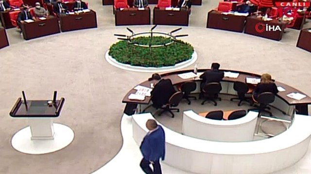 MHP’den ihraç edilen Cemal Enginyurt Demokrat Parti'ye geçeceğini açıkladı