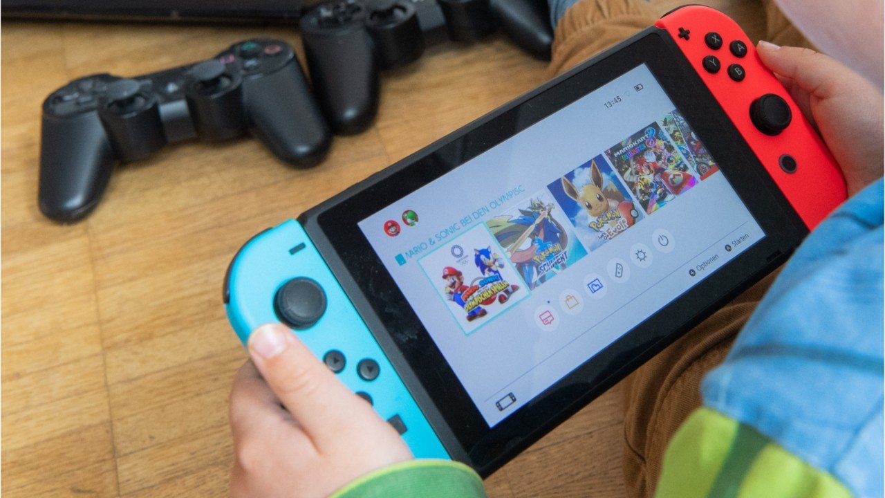 Among Us Hitting Nintendo Switch