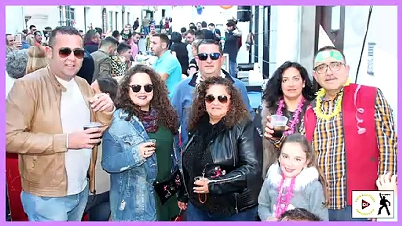 2018-12-31 FOTOS 1ª PARTE FIESTA FIN DE AÑO EN BAR LA CARCEL Y TABERNA JOVENES FLAMENCOS