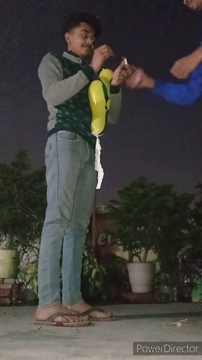 Kya hua jab helium balloons m aag lgai  #balloons #helium