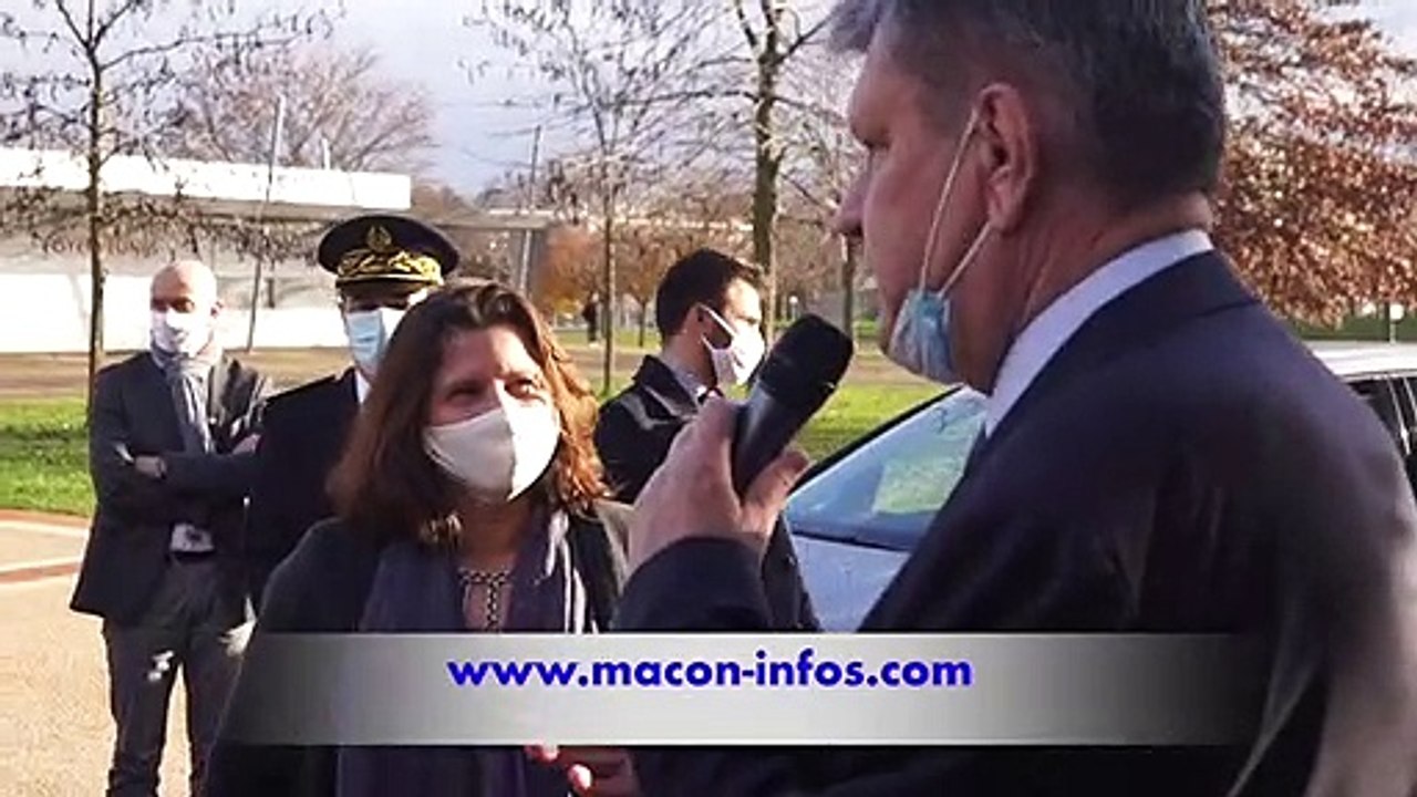 MACON-INFOS - La ministre des sports Roxana Maracineanu accueillie, à Mâcon, par le maire Jean-Patrick Courtois