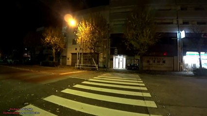 Live Streamer Helps Confused Grandma