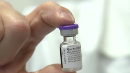 [더뉴스-더인터뷰] 사흘 연속 1,000명대...불투명한 백신 접종 시기 / YTN