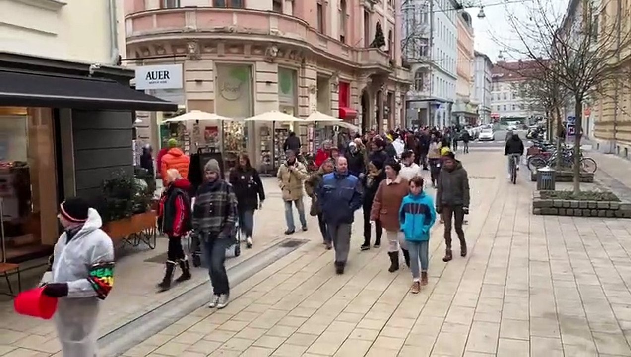  11.12.2020: Friedlicher Spaziergang mit Dr. Konstantina Rösch durch die Grazer Innenstadt 