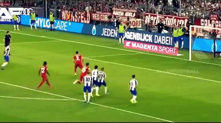 Yılın Futbolcusu Ödülü Lewandowski'ye gidince Cristiano Ronaldo olay oldu