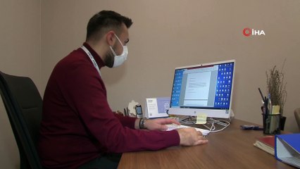 Kendisini hayata bağlayan doktorlarla aynı hastanede çalışmaya başladı