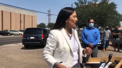 Biden elige a Deb Haaland como secretaria de Interior
