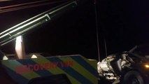 Video: टायर फटने से दो कारों की हुई भिड़ंत