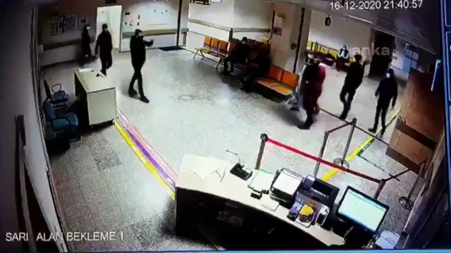 Bafra Devlet Hastanesi'nde sağlık çalışanına bıçaklı saldırı