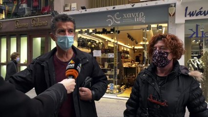 Γκάλοπ σε πολίτες για το click away