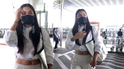 Kiara Advani spotted at Mumbai Airport; Watch Video |FilmiBeat