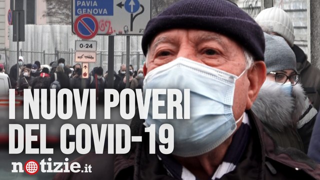 Milano, i nuovi poveri del covid: centinaia in fila per il cibo Il 40% sono italiani
