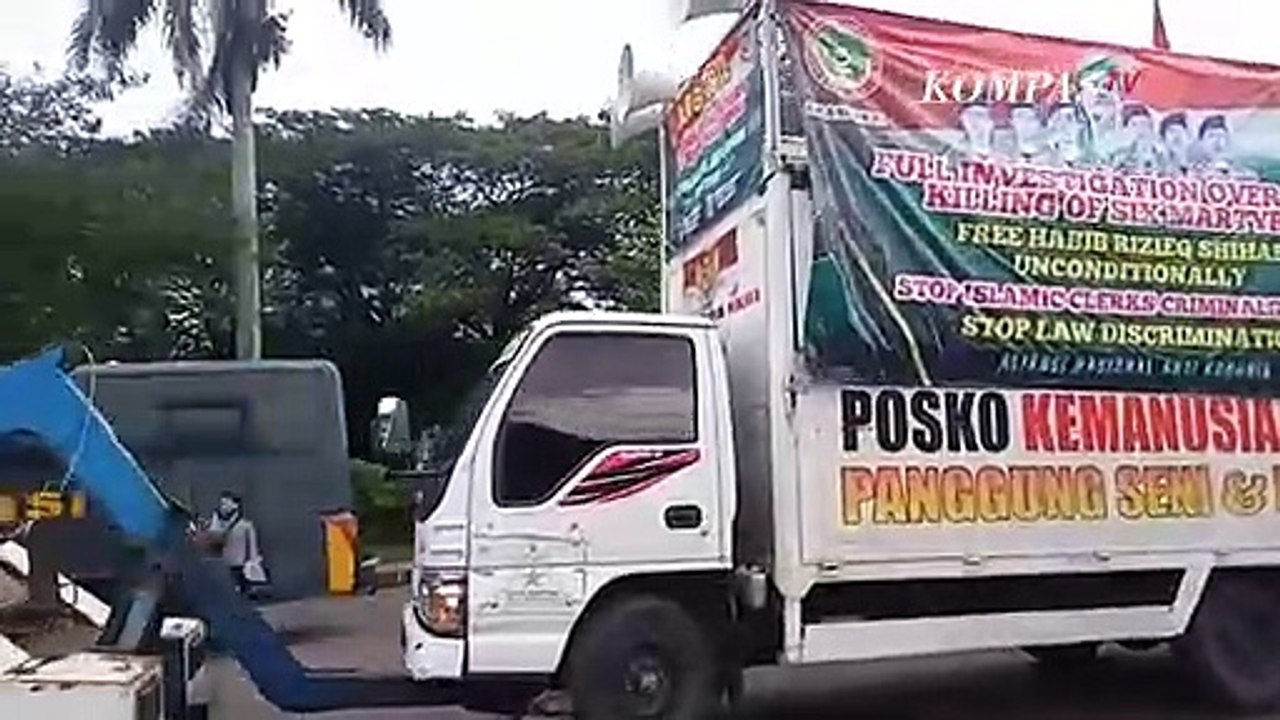 Alasan Polisi Sita Mobil Komando FPI Aksi 1812