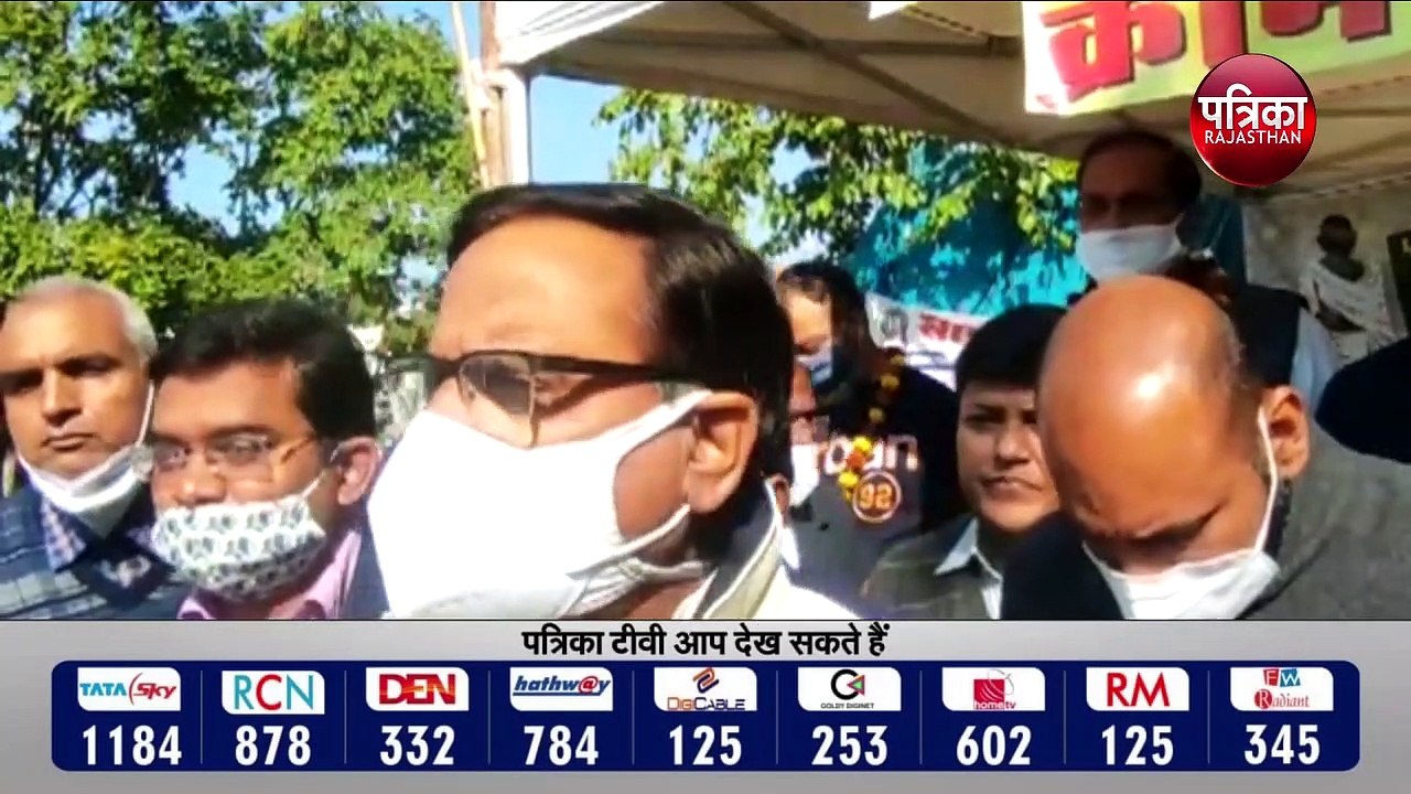 आश्वासन के बाद अभिभावकों ने किया धरना स्थगित