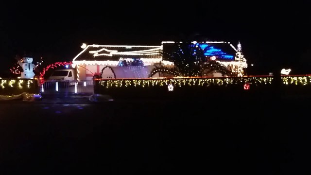 A Marcellus, en Lot-et-Garonne, cette maison illuminée pour Noël vaut le détour