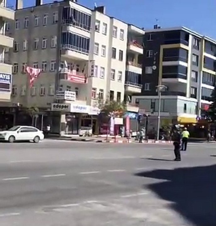 S-400'ler bir ilimize sevk ediliyor! Havaalanı iniş kalkış trafiğine kapatıldı