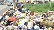 Santo Domingo Este, ciudad que “avanza” con hoyos en las calles y montones de basura