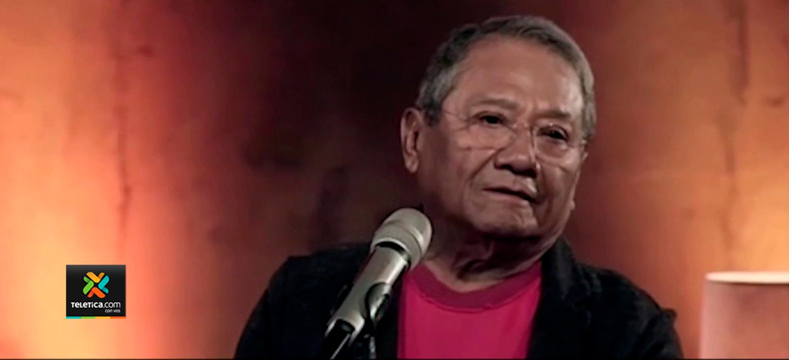 tn7-Compositor-mexicano-armando-manzanero hospitalizado-por-COVID-19-181220