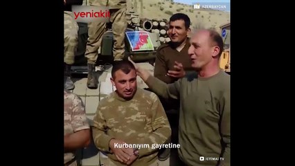 Azerbaycan askerlerinden 'zafer' şarkısı!