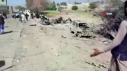 Afganistan'da bombalı saldırı: 14 ölü