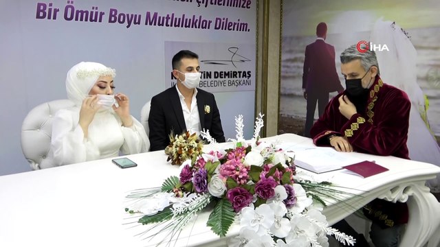 Önce HES kodu, sonra nikah: 'Evet'ten önce HES kodu