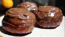 Fluffi donuts_ Gogosi pufoase