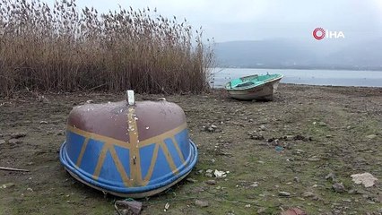 Sapanca Gölü’nde korkutan manzara